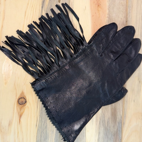 Fringed Leather Women's Gloves Black - Picture 7 of 10